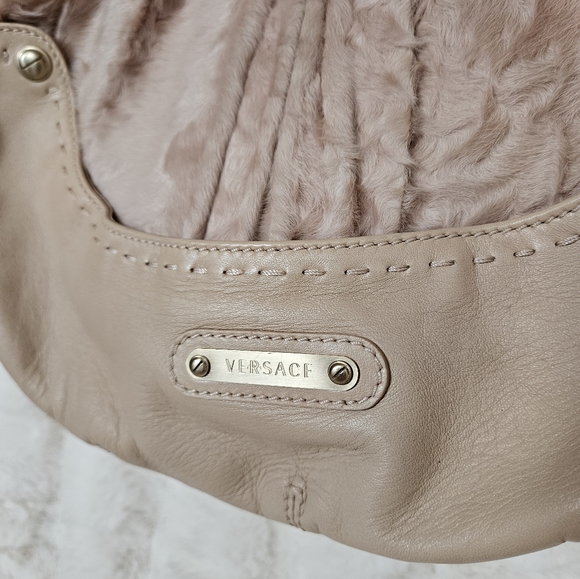 Versace pink mink and leather purse - Picture 2 of 13